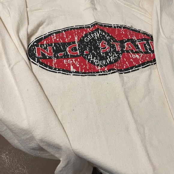 Bundle - three t-shirts (NCState / Biltmore Estate / Tied-Died) - Picture 2 of 9